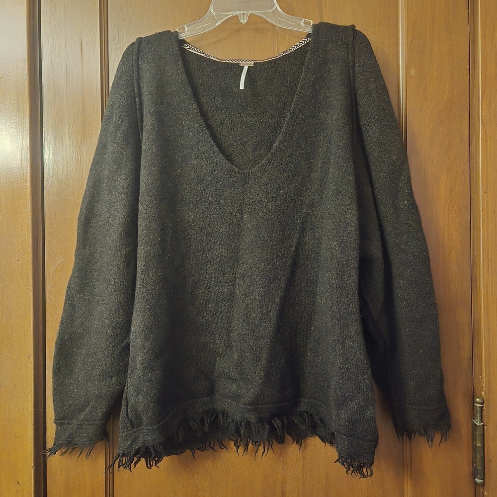 Free People Brown Wool Irresistible Fringe Trim V-Neck Sweater Oversized Medium